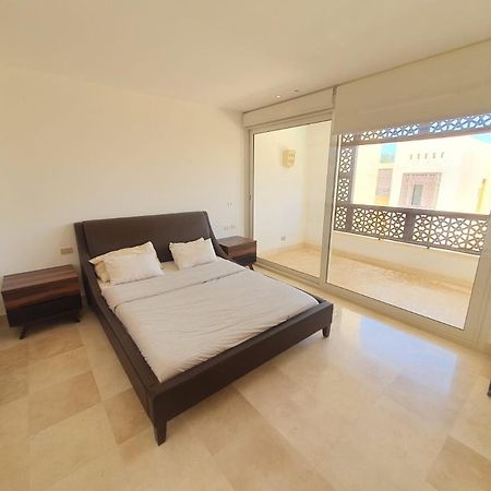 Nayah Stays, Beautiful 3-Bedroom Vacation Home With Lovely Pool Hurghada Bagian luar foto