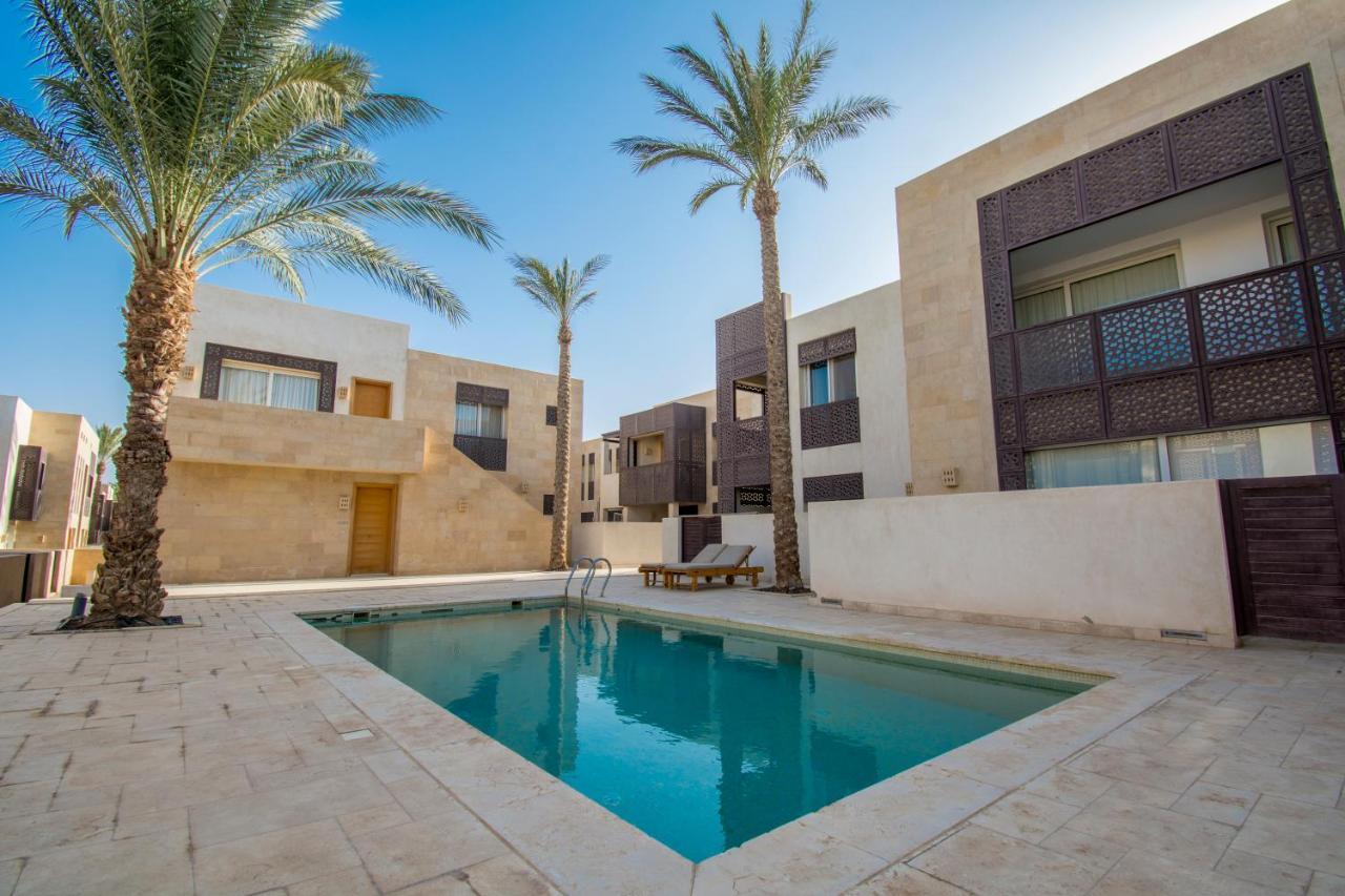 Nayah Stays, Beautiful 3-Bedroom Vacation Home With Lovely Pool Hurghada Bagian luar foto